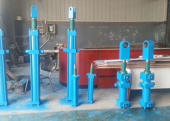 液壓油缸使用的潤滑油要具備的性能 液壓油缸